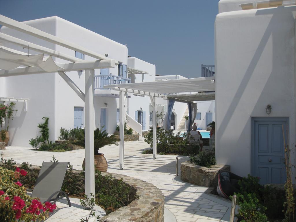 GT Luxury Suites Ornos  Extérieur photo
